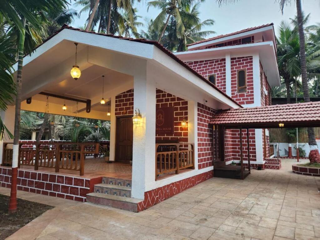 Вилла The Chira House Алибаг Экстерьер фото
